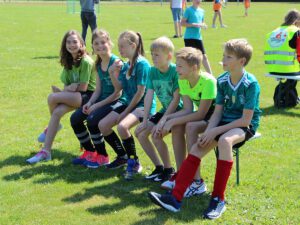 Schüler beim Fußball