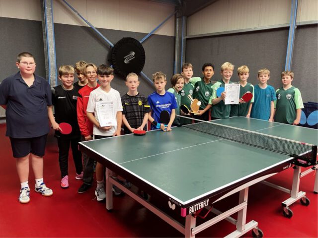 Tischtennis-Schulmannschaft wird souverän Kreismeister